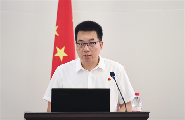 李軍.jpg